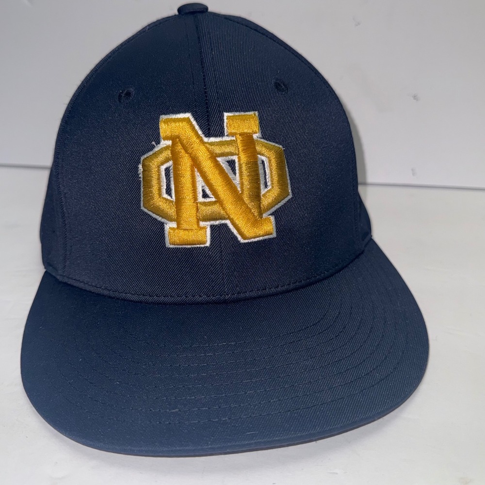 Pacific Headwear Notre Dame Hat Men SM-MD Embroidered ES474 Performance Flexfit